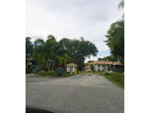 9960 PINEAPPLE TREE DR # 202, Boynton Beach, FL 33436