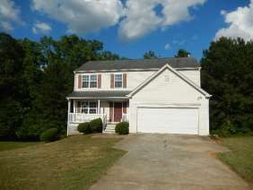 221 Grandview Ln, Powder Springs, GA 30127