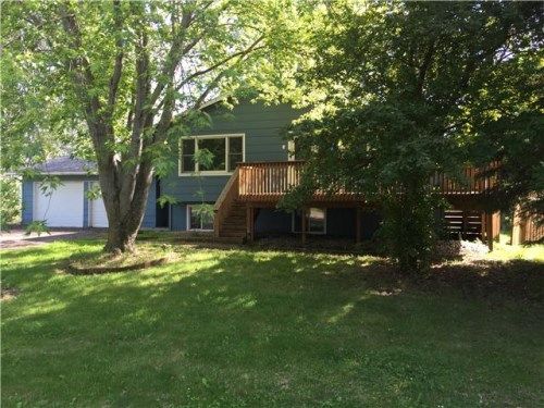 513 Hiawatha Dr, Saint Clair, MN 56080