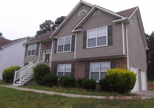 227 Horseshoe Bend, Riverdale, GA 30274