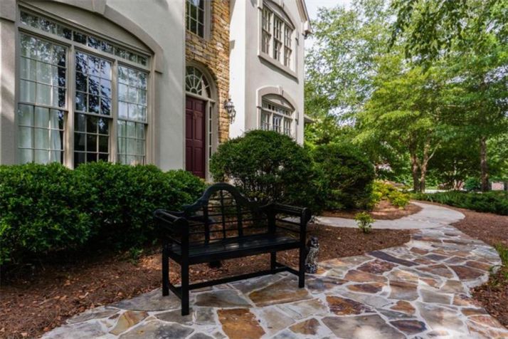 130 Kensington Pond Court, Roswell, GA 30075