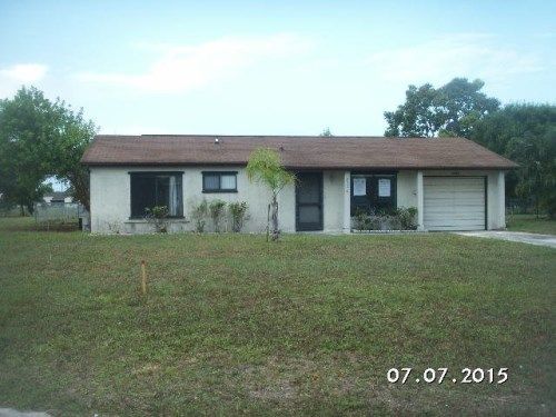 2280 S.E. Dunbrooke Cir., Port Saint Lucie, FL 34952