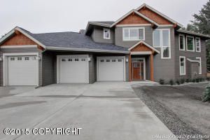 2254 Petes Place, Anchorage, AK 99517