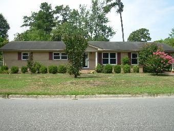 405 W 36th St, Lumberton, NC 28358