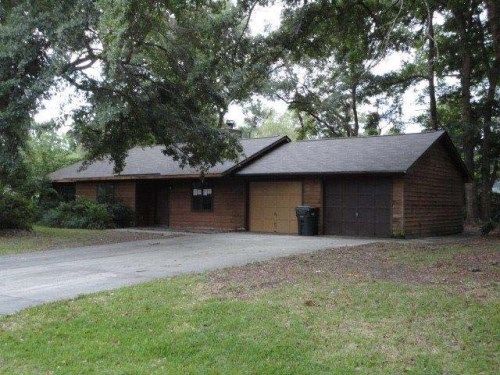 208 N Deerfield Dr, Brunswick, GA 31525