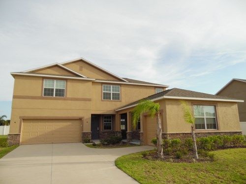 10829 Carloway Hills Dr, Wimauma, FL 33598