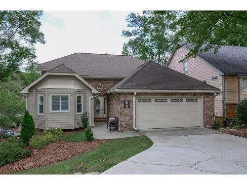 200 Kinross Court, Roswell, GA 30076