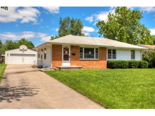 7205 Palm Dr, Urbandale, IA 50322