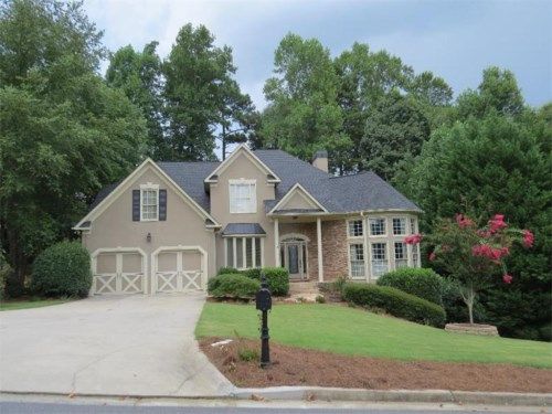 6425 Club Valley Court, Suwanee, GA 30024