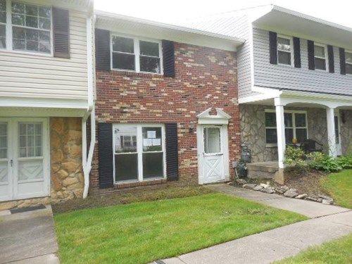 2153 Beechtree Drive, Uniontown, OH 44685