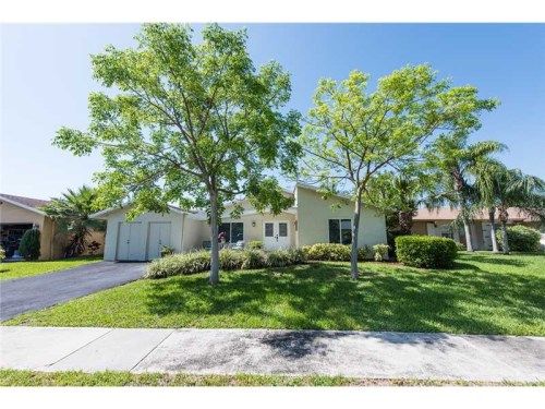 9330 NW 43 MNR, Fort Lauderdale, FL 33351