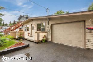 3104 W 30th Avenue, Anchorage, AK 99517