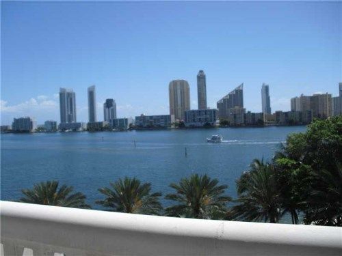 2800 ISLAND BL # 502, North Miami Beach, FL 33160