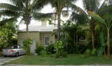 9417 CARLYLE AV Miami Beach, FL 33154