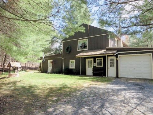 432 Pine Grove Road, Gardners, PA 17324