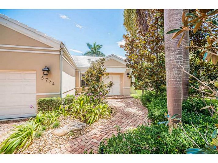 5774 SW 76 TE, Miami, FL 33143