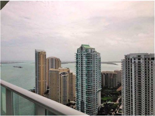 300 S BISCAYNE BL # 3004, Miami, FL 33131