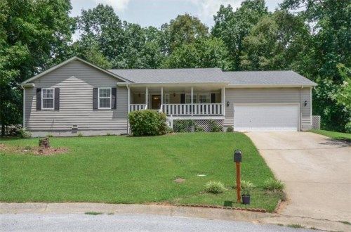 1062 Ashwood Circle, Lawrenceville, GA 30046