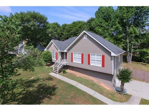 415 Ashley Way, Loganville, GA 30052