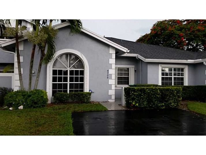 9709 SW 142 CT # 9709, Miami, FL 33186