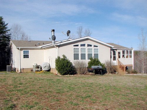 4250 Ridgeway Road, Vernon Hill, VA 24597