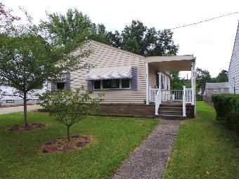 2719 11th Street, Cuyahoga Falls, OH 44221