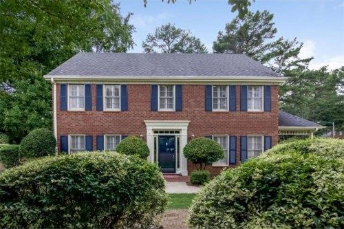 1809 Hedge Sparrow Court Ne, Roswell, GA 30075