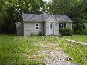 513 Home St, La Porte, IN 46350