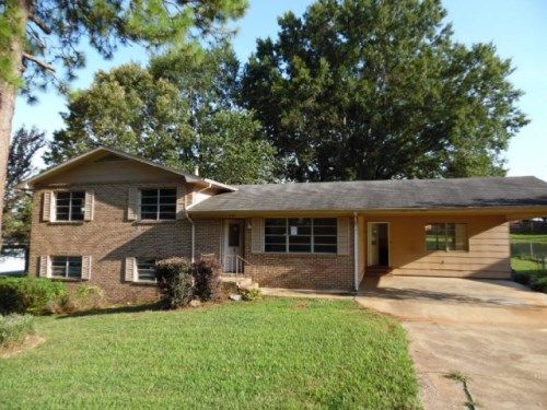 410 Grandview Drive, Eastaboga, AL 36260