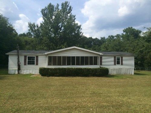 135 Bear Branch Road, Kathleen, GA 31047