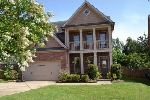 4815 Clarkstone Drive, Flowery Branch, GA 30542