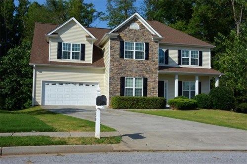 250 Millbrook Village Drive, Tyrone, GA 30290