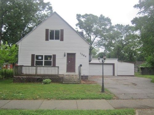 1364 Marquette Ave, Muskegon, MI 49442