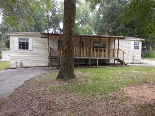 36211 Lake Pasadena Rd, Dade City, FL 33525