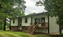 35 Lighthouse Rd Lake Ozark, MO 65049