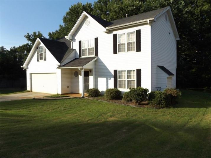 4450 Summit Heights Drive, Snellville, GA 30039