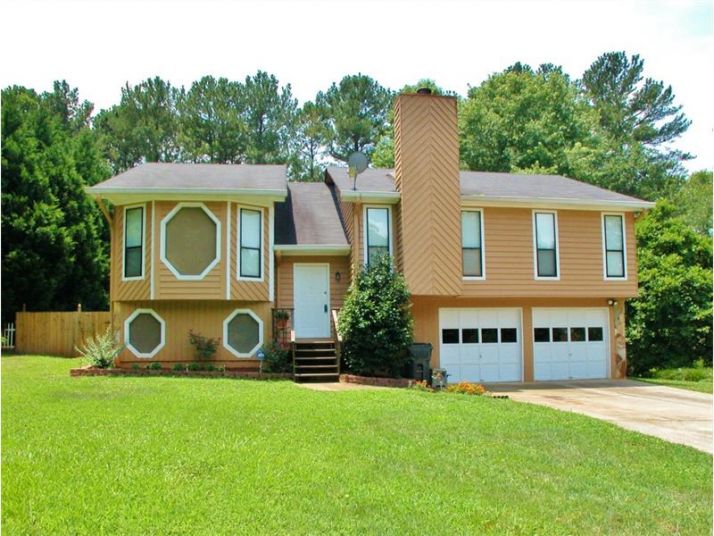 2821 Mountbery Drive, Snellville, GA 30039