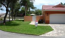 8849 NW 194 TE Hialeah, FL 33015