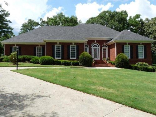 936 Fairway Drive, Monroe, GA 30655