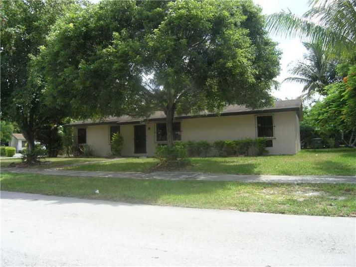 509 SW 16 TE, Homestead, FL 33030