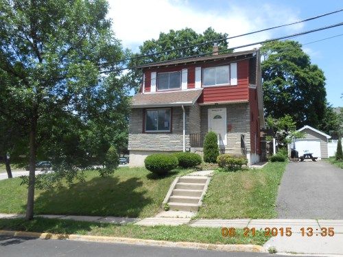 25 Chestnut Avenue, Bogota, NJ 07603