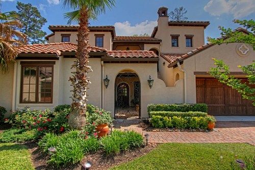 2 Ivy Castle Ct, Spring, TX 77382