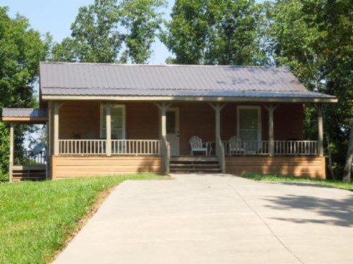 4295 Moss Arcot Rd., Celina, TN 38551