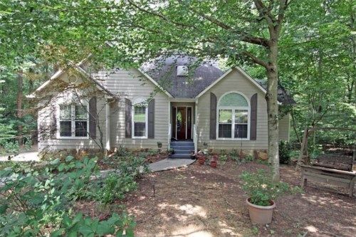 2820 Autumn Drive, Canton, GA 30115