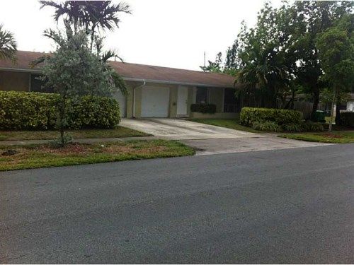 601 SW 2 AV # 1-2, Dania, FL 33004