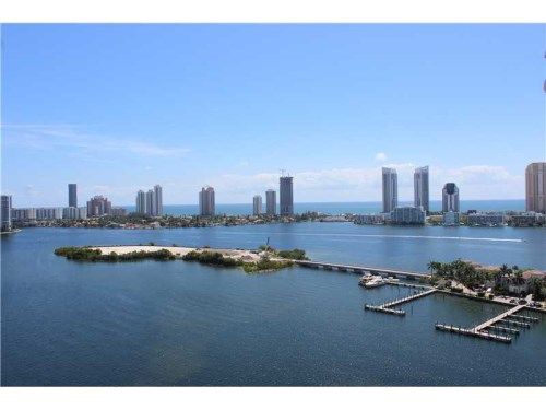 7000 ISLAND BL # 2107, North Miami Beach, FL 33160