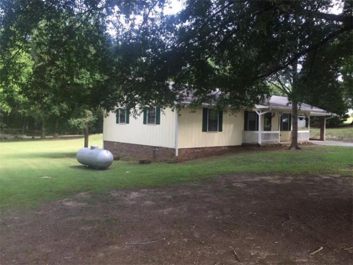 1266 Morris Road, Aragon, GA 30104