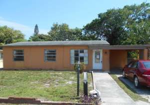 2104 Longwood Road, West Palm Beach, FL 33409