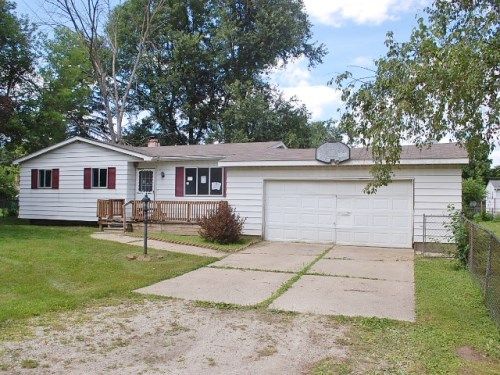 1287 Gordon St, Mount Morris, MI 48458