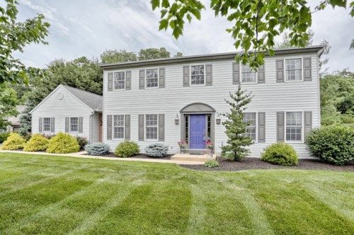 2 WINCHESTER CIRCLE, Lititz, PA 17543